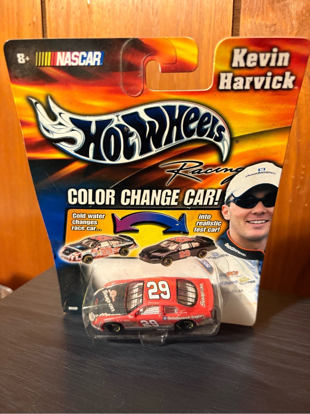 Hot Wheels 1:64 Kevin Harvick #29 2003 Goodwrench Chevy Monte Carlo Color